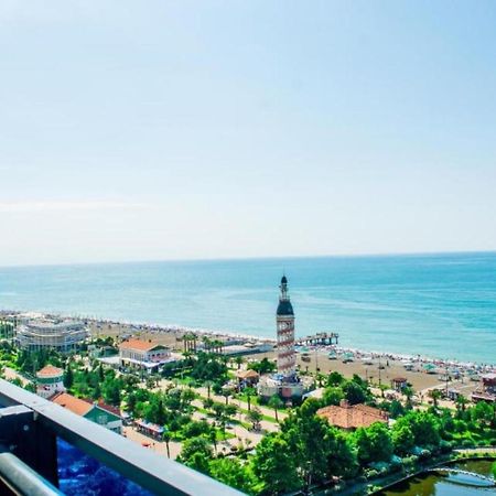 Orbi Sea View Aparthotel Batumi Exterior foto
