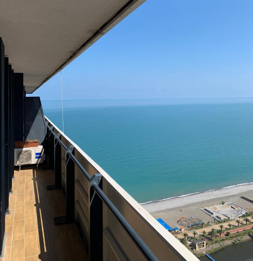 Orbi Sea View Aparthotel Batumi Exterior foto